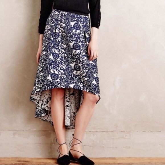 Anthropologie Sachin + Babi Women's Skirt Size 2 Navy & White Floral Flowy Hi Lo - Picture 1 of 16